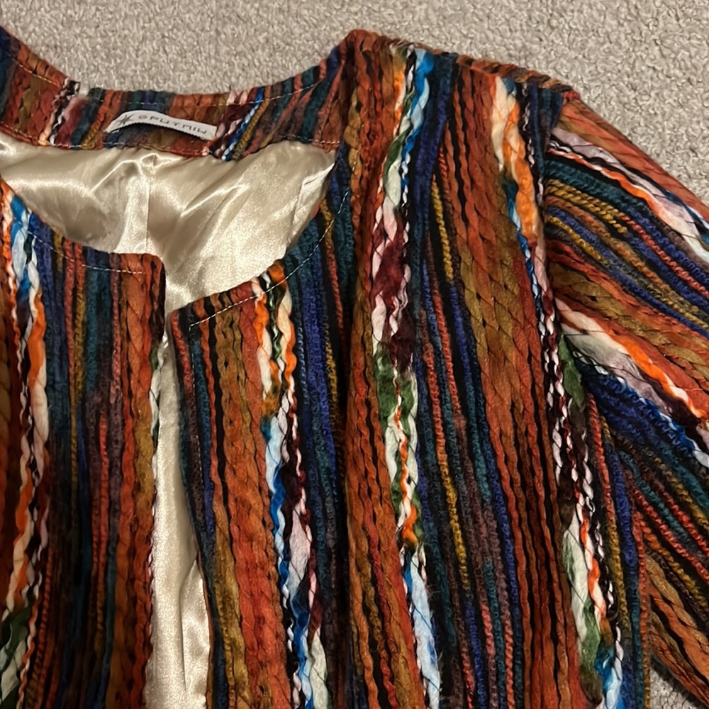 Textured short blazer - Picture 2 of 4
